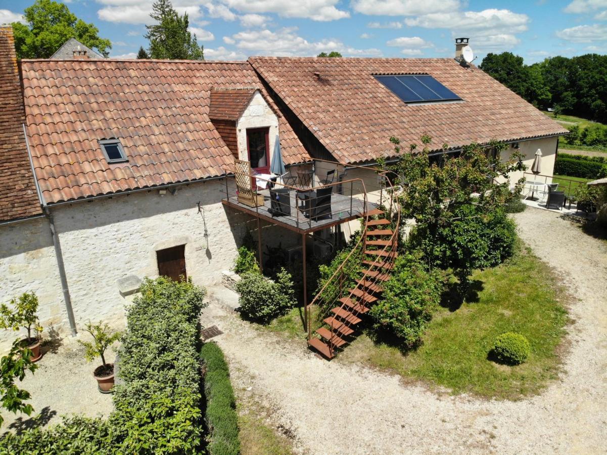Domaine Des Ormeaux Villa Ajat Exterior photo